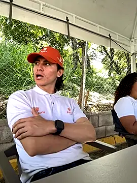 AlexanderHall online show from 11/10/25, 07:13