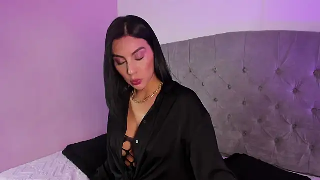 BianncaRibeiro online show from 03/11/26, 09:10