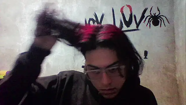 dirty model online show from 11/25/25, 04:56