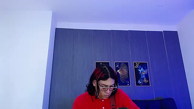 dirty model online show from 01/19/26, 03:16