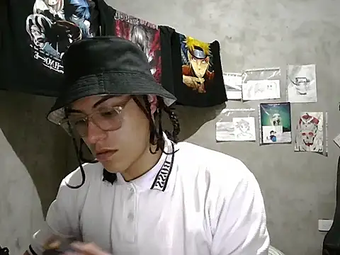 dirty model online show from 05/09/26, 04:39