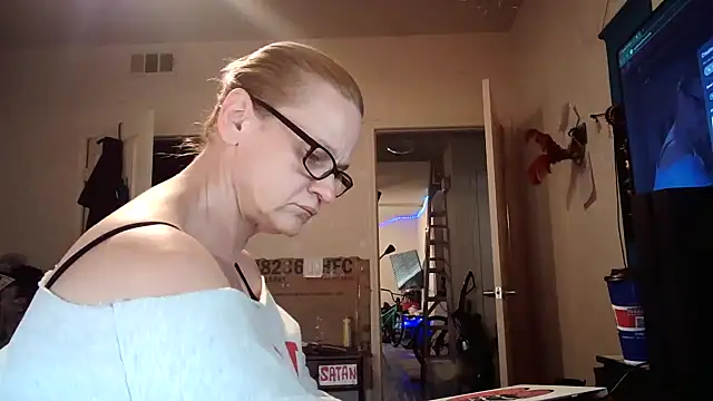 PremiumKitty online show from 03/30/26, 09:05