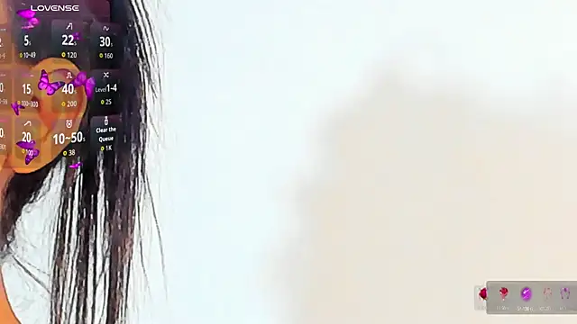 Snapshot of VioletHilton chatting on 09/10/25, 08:09 VioletHilton online show from 09/10/25, 08:09