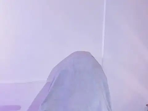 Amy Kobold3 online show from 10/07/25, 08:39