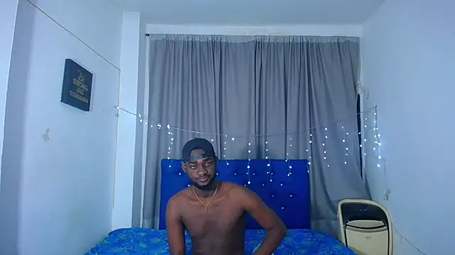 eebony stallion online show from 12/05/25, 10:46