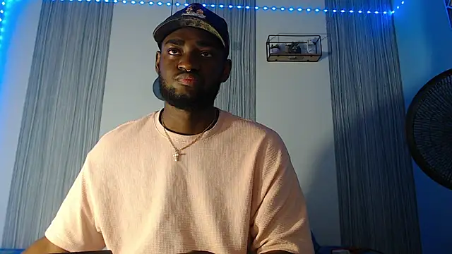 eebony stallion online show from 02/08/26, 03:10