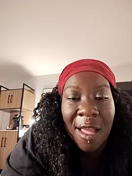 Snapshot of SGGoddess chatting on 10/19/25, 12:22 SGGoddess online show from 10/19/25, 12:22