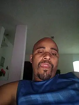 Snapshot of reisloko chatting on 11/19/25, 09:59 reisloko online show from 11/19/25, 09:59