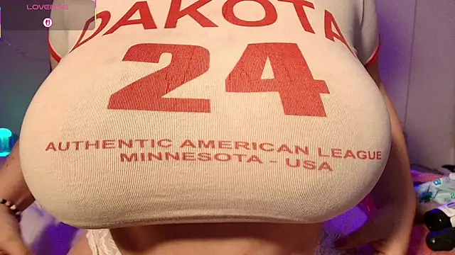 kattaleya14 online show from 02/05/26, 02:49