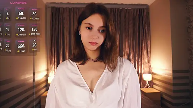 Snapshot of NylaNadler chatting on 09/09/25, 03:55 NylaNadler online show from 09/09/25, 03:55