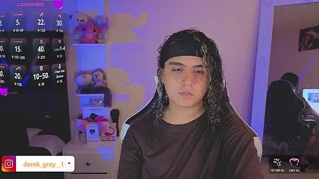 derek greyy  online show from 03/11/26, 08:15