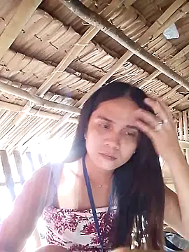 lexyyr17 online show from 04/15/26, 12:06