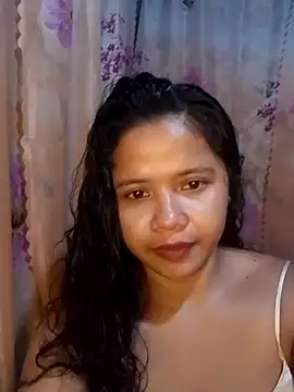 hotmomma8 online show from 05/13/26, 02:20