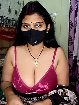 Snapshot of reena502 chatting on 03/04/26, 11:55 reena502 online show from 03/04/26, 11:55