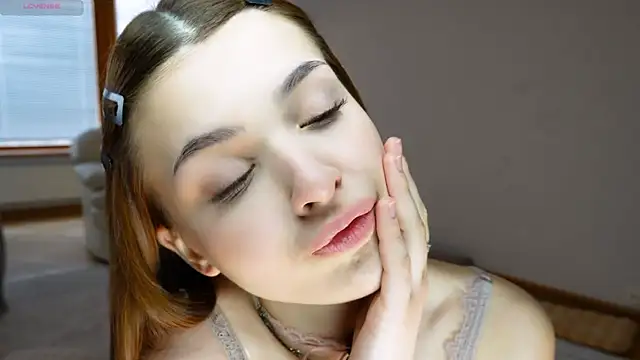 Eva Zill online show from 04/04/26, 09:07