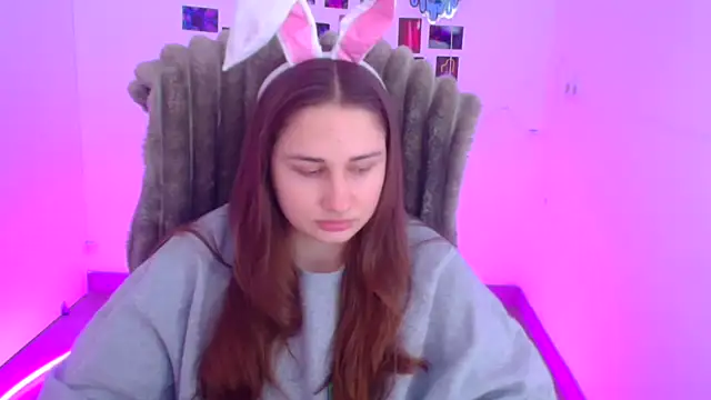 Stefanie Sweet online show from 02/13/26, 07:04