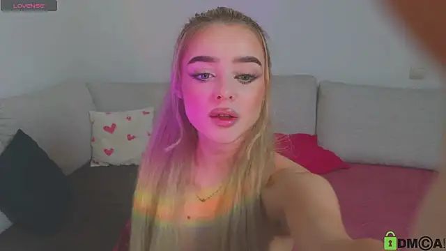 Snapshot of Relax_Time_ chatting on 09/10/25, 03:23 Relax Time online show from 09/10/25, 03:23