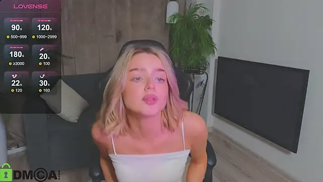 Snapshot of Relax_Time_ chatting on 10/19/25, 04:18 Relax Time online show from 10/19/25, 04:18