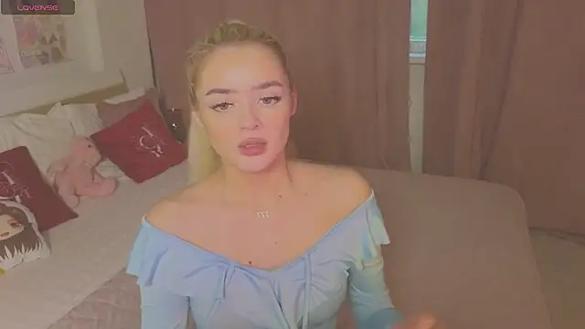 Snapshot of Relax_Time_ chatting on 06/19/26, 06:12 Relax Time online show from 06/19/26, 06:12