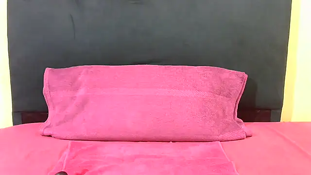 OnionBooty23 online show from 10/04/25, 10:13