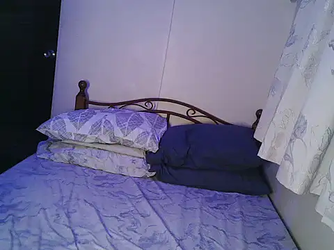 Taylor smith 0 online show from 10/24/25, 02:02