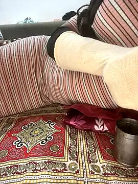 Snapshot of jiya00 chatting on 11/03/25, 07:26 jiya00 online show from 11/03/25, 07:26