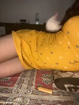 Snapshot of jiya00 chatting on 11/15/25, 11:29 jiya00 online show from 11/15/25, 11:29