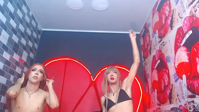 julessxcharlotte online show from 09/30/25, 02:00