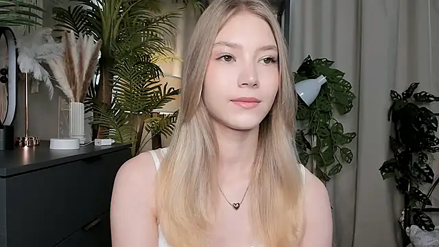 ChinBonnell online show from 09/21/25, 05:53