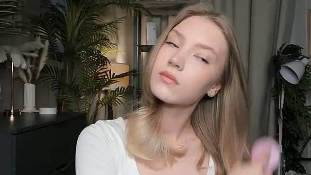 ChinBonnell online show from 10/29/25, 05:42