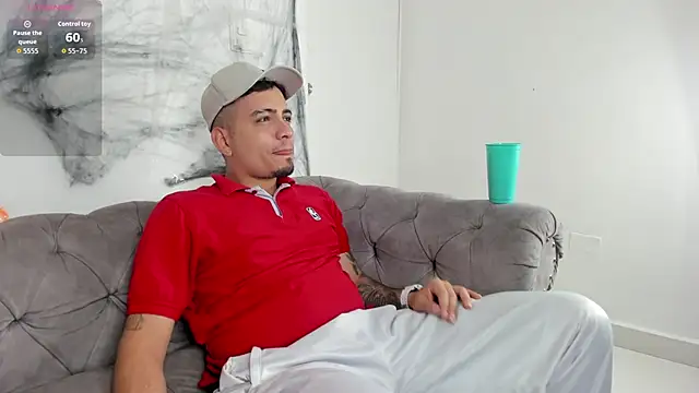 OwenStonne  online show from 10/17/25, 04:15