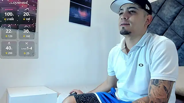 OwenStonne  online show from 11/21/25, 12:15