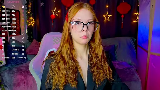 WeiSusi online show from 04/13/26, 04:01