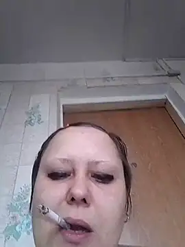 Snapshot of Tupo070481 chatting on 11/17/25, 09:26 Tupo070481 online show from 11/17/25, 09:26