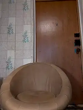 Snapshot of Tupo070481 chatting on 12/02/25, 08:41 Tupo070481 online show from 12/02/25, 08:41