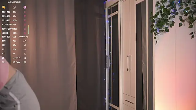 Snapshot of VernonKnapik chatting on 09/08/25, 07:35 VernonKnapik online show from 09/08/25, 07:35