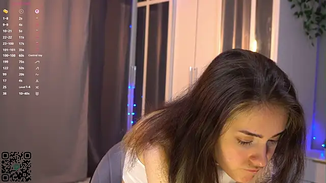 Snapshot of VernonKnapik chatting on 09/27/25, 07:08 VernonKnapik online show from 09/27/25, 07:08