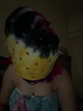 Snapshot of crazy111girl chatting on 02/10/26, 10:41 crazy111girl online show from 02/10/26, 10:41