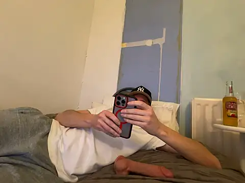 shyandchilling online show from 02/05/26, 06:12