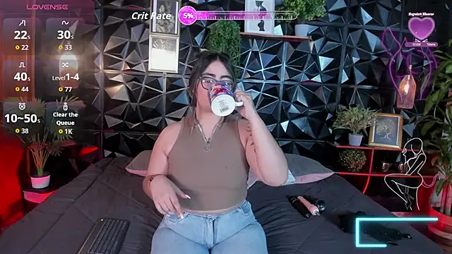 April  foxx online show from 11/14/25, 02:16