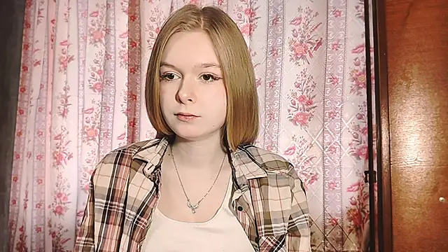 LiaVibes online show from 03/24/26, 07:35