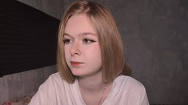 LiaVibes online show from 04/07/26, 07:20