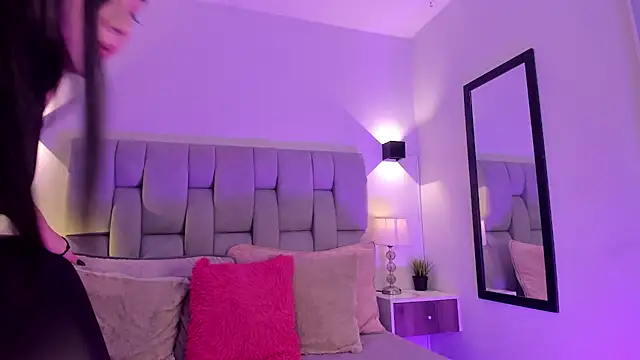 Seraphyne666 online show from 03/05/26, 06:04