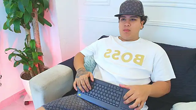 Naim Bennetsex online show from 11/08/25, 05:34