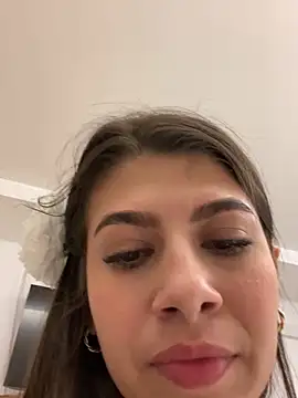 Lenapink19 online show from 05/18/26, 12:07