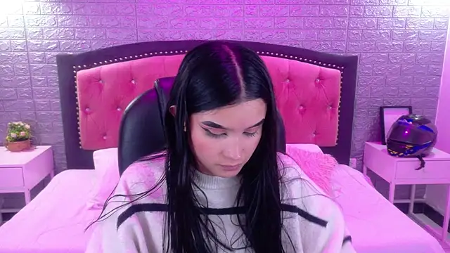 Natalie loffreda online show from 01/19/26, 02:48