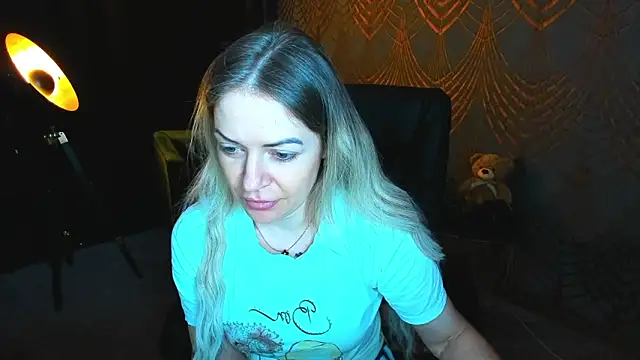 Anna Snows online show from 05/29/26, 04:38