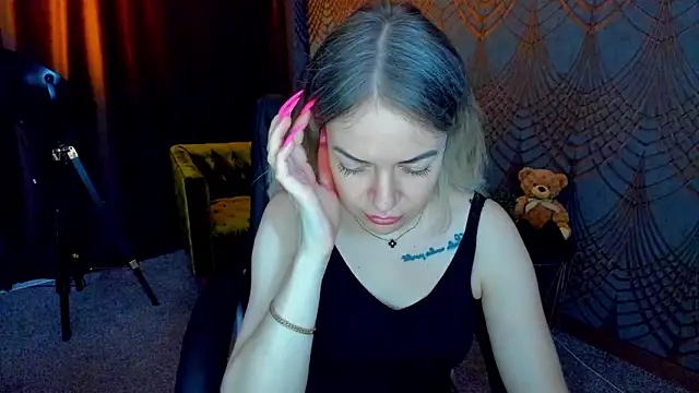 Anna Snows online show from 06/04/26, 05:46