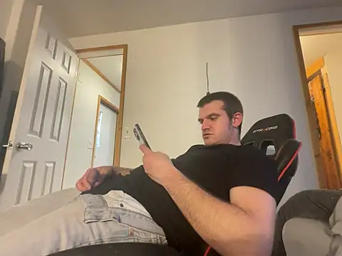 Snapshot of cumitted chatting on 01/15/26, 11:30 cumitted online show from 01/15/26, 11:30