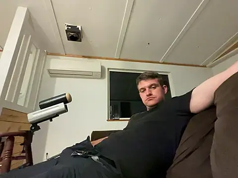 cumitted online show from 04/30/26, 06:53